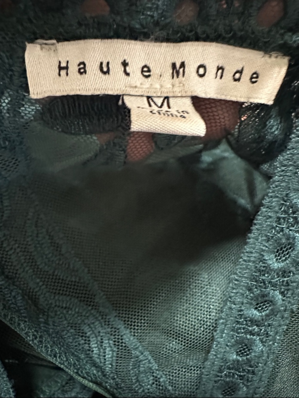 ⚾️ Haute Monde Lace Dress - Picture 4 of 5